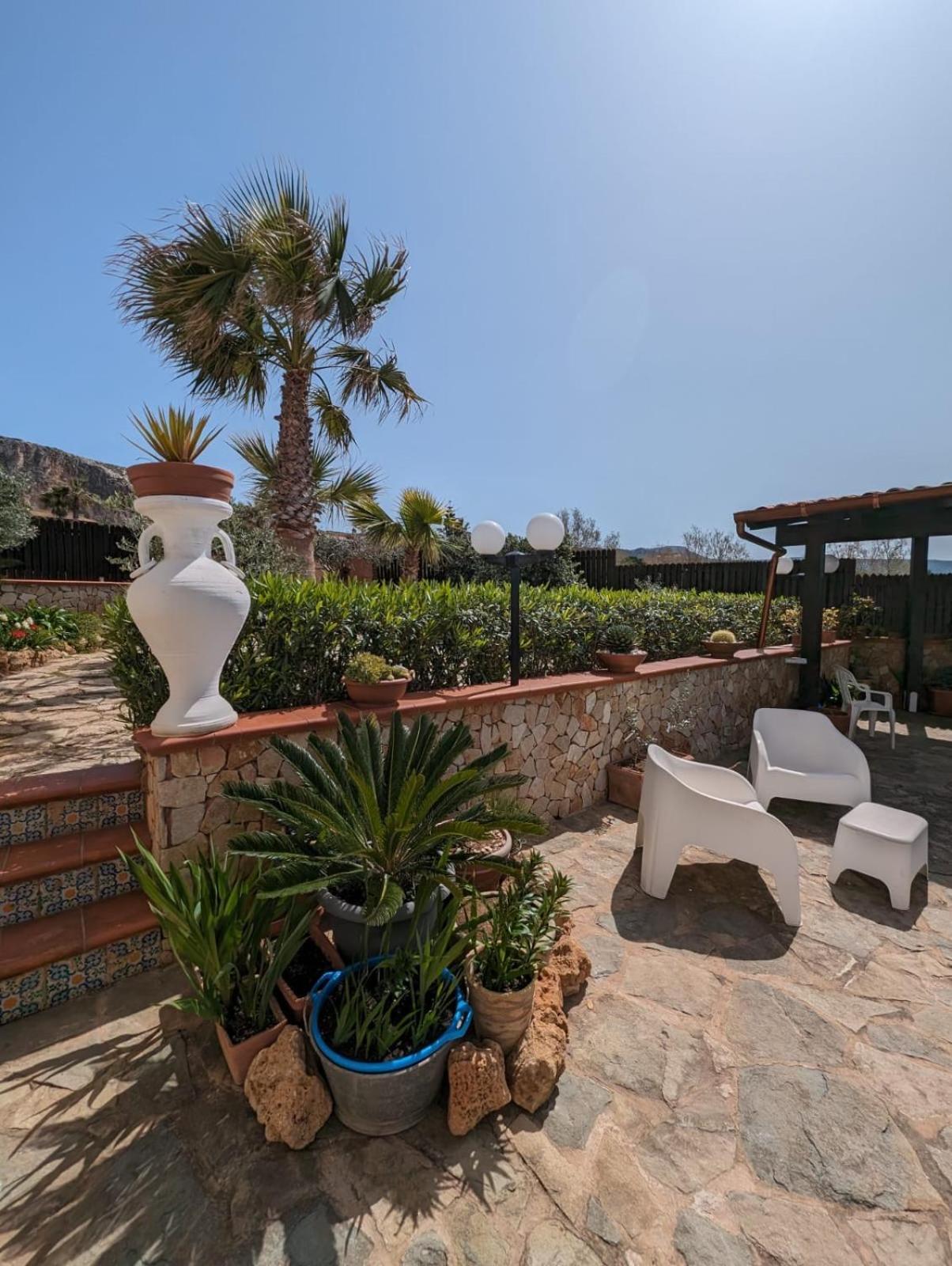 Villa Baia Di Cornino クストナーチ エクステリア 写真