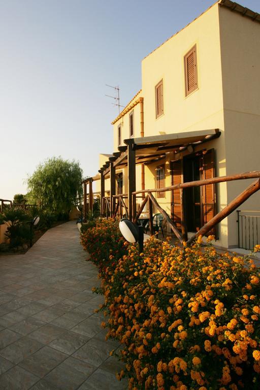 Villa Baia Di Cornino クストナーチ 部屋 写真